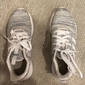 Adidas cloud foam running shoes